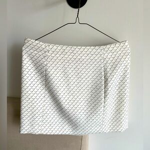 Armani Exchange mini skirt, white, US 6, casual, office, polyester